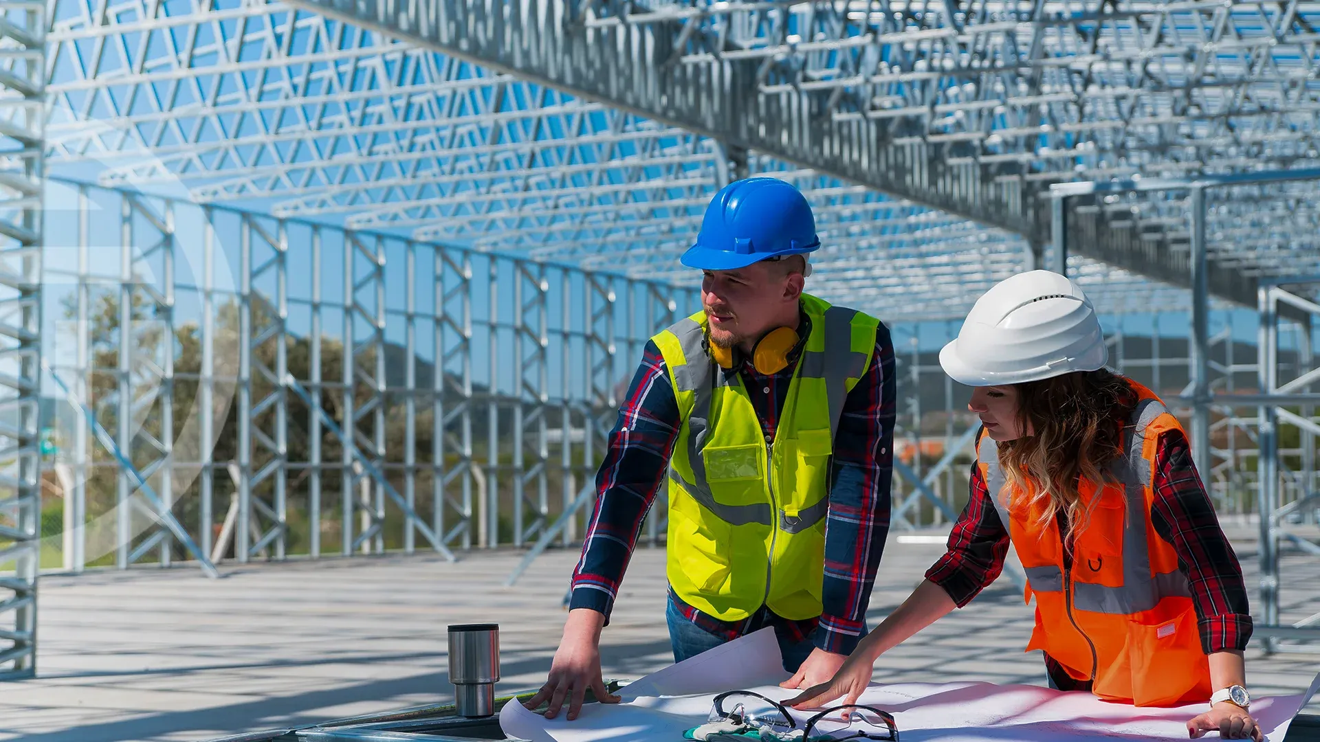 Conheça as vantagens de usar estruturas metálicas no seu projeto de engenharia